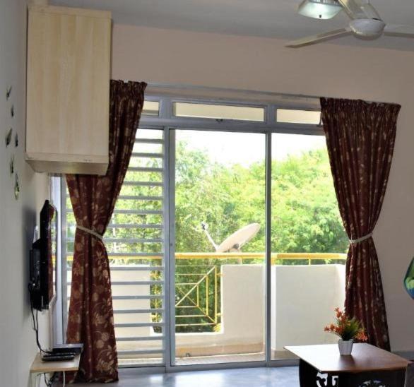Purnama Homestay At Oceanview Resort Port Dickson Kültér fotó